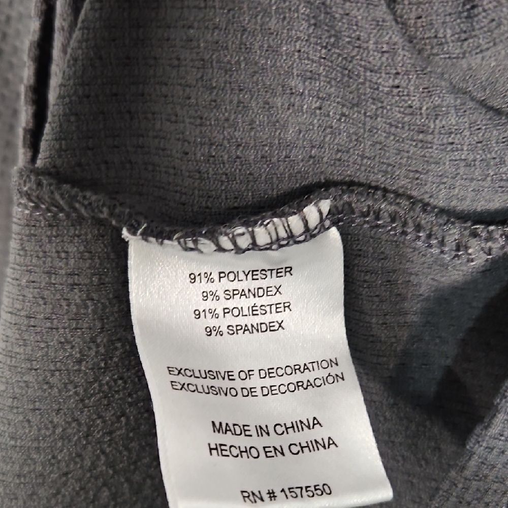 Tahari Men's Short Sleeve Gray Pull Over Shirt - Picture 8 of 8